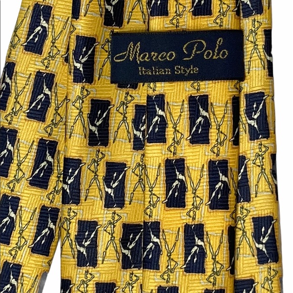 Marco Polo Neck Tie - Picture 3 of 3